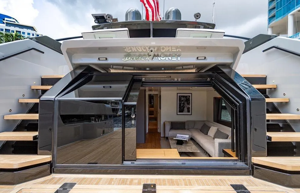 🌊🛥️ EXCLUSIVITÉ : LA VILLA FLOTTANTE BLUEGAME BG72 EST DISPONIBLE CHEZ PRESTIGE ESCAPADE