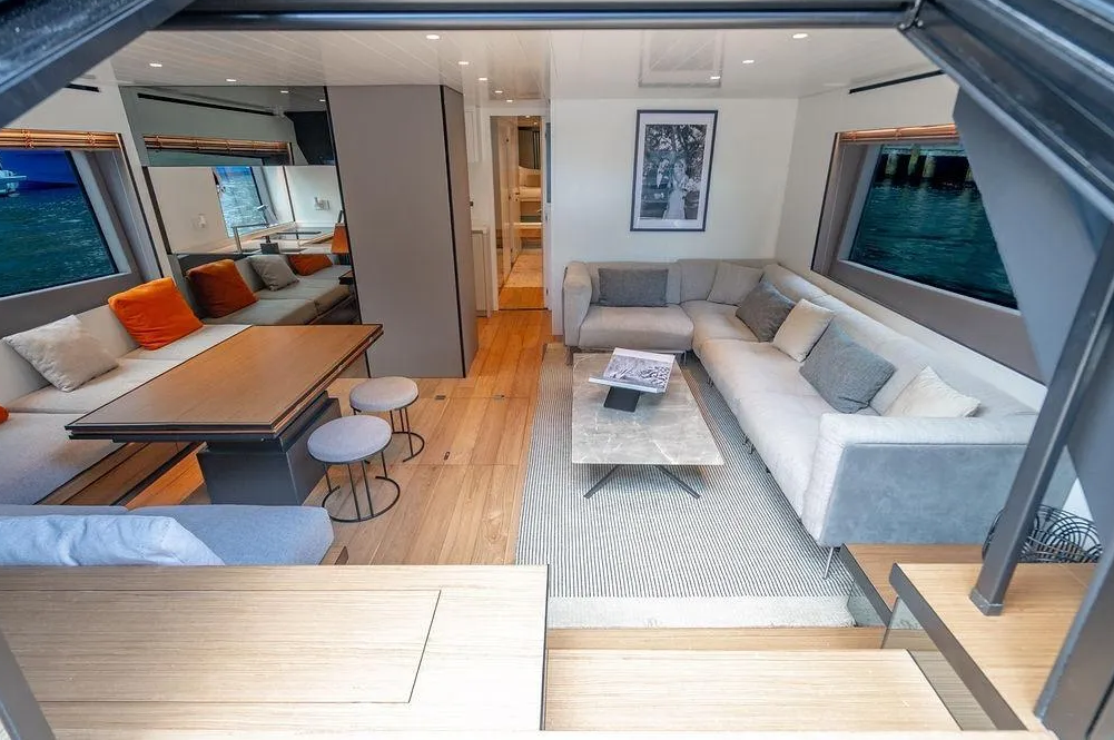 🌊🛥️ EXCLUSIVITÉ : LA VILLA FLOTTANTE BLUEGAME BG72 EST DISPONIBLE CHEZ PRESTIGE ESCAPADE