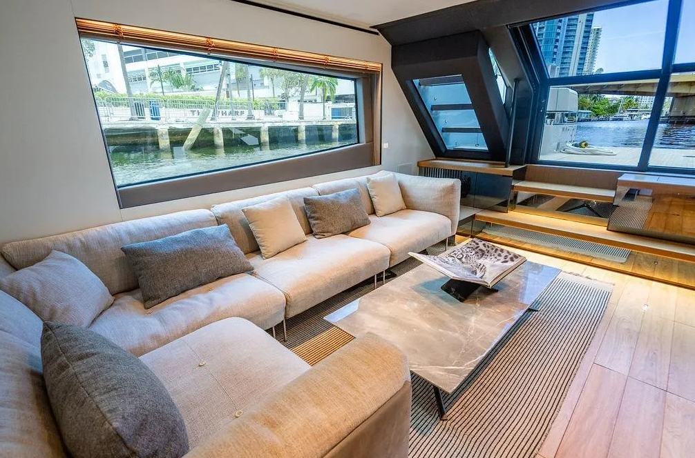 🌊🛥️ EXCLUSIVITÉ : LA VILLA FLOTTANTE BLUEGAME BG72 EST DISPONIBLE CHEZ PRESTIGE ESCAPADE
