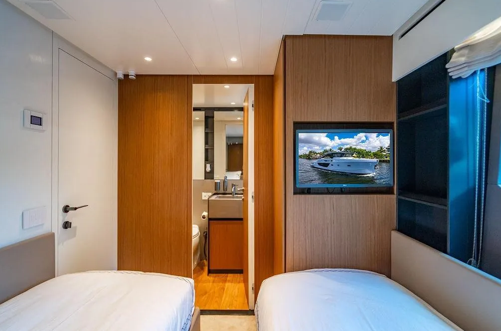 🌊🛥️ EXCLUSIVITÉ : LA VILLA FLOTTANTE BLUEGAME BG72 EST DISPONIBLE CHEZ PRESTIGE ESCAPADE
