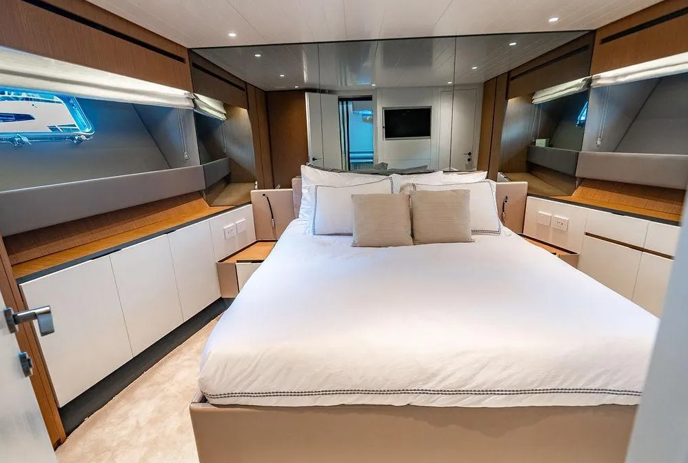 🌊🛥️ EXCLUSIVITÉ : LA VILLA FLOTTANTE BLUEGAME BG72 EST DISPONIBLE CHEZ PRESTIGE ESCAPADE