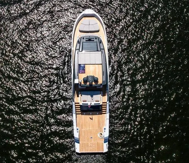 🌊🛥️ EXCLUSIVITÉ : LA VILLA FLOTTANTE BLUEGAME BG72 EST DISPONIBLE CHEZ PRESTIGE ESCAPADE