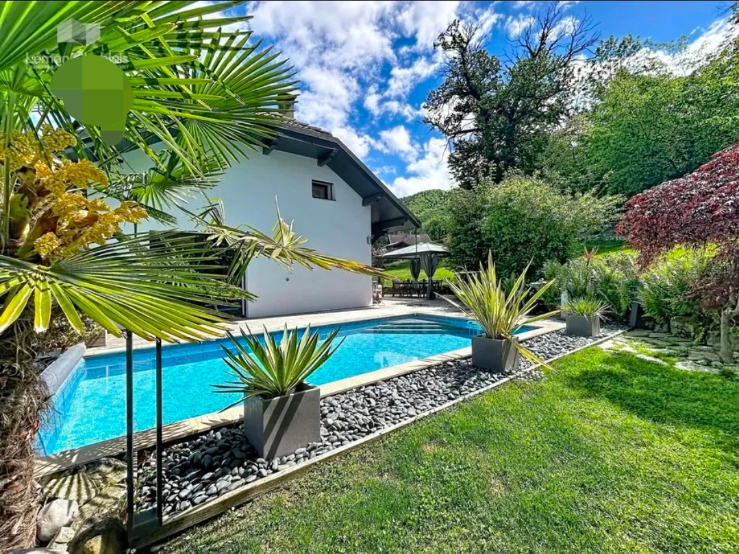 Villa Léman Horizon – Panorama Unique sur le Lac, Piscine Privée et Écrin de Nature aux Portes d'Évian