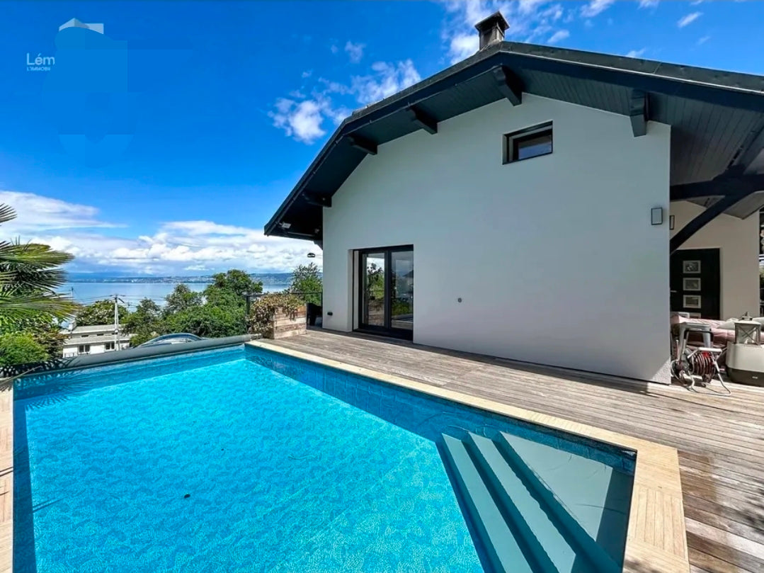 Villa Léman Horizon – Panorama Unique sur le Lac, Piscine Privée et Écrin de Nature aux Portes d'Évian