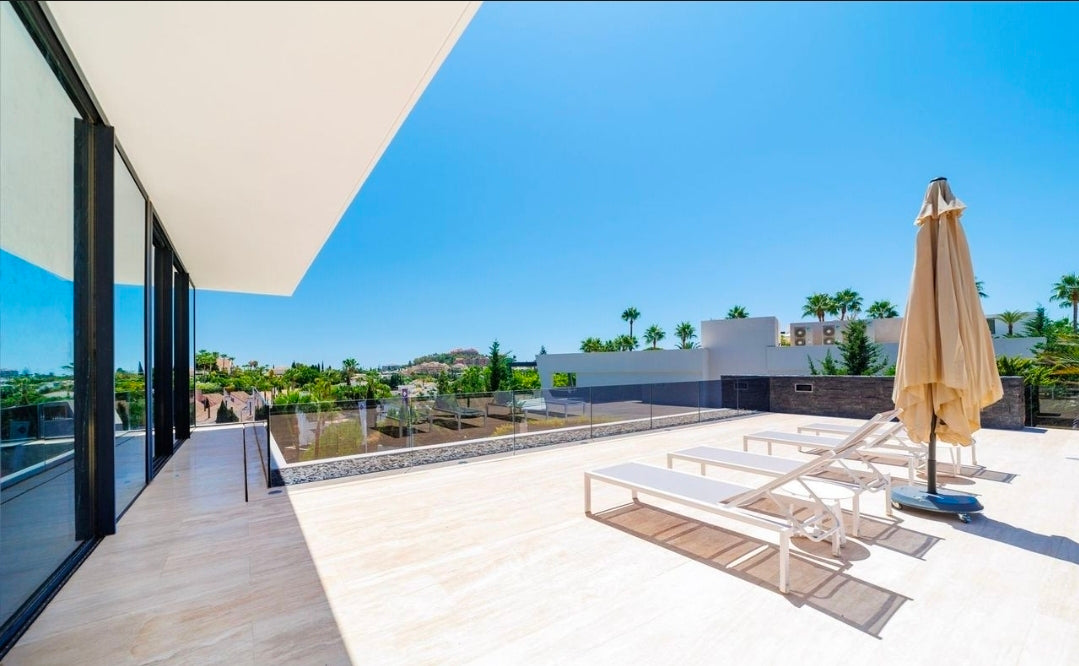 Villa Infinite Luxury – Propriété Contemporaine d'Exception proche Puerto Banús