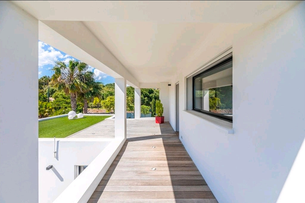 🌅 VILLA PANORAMICA : L'ÉTREINTE CÉLESTE DE PORTO-VECCHIO