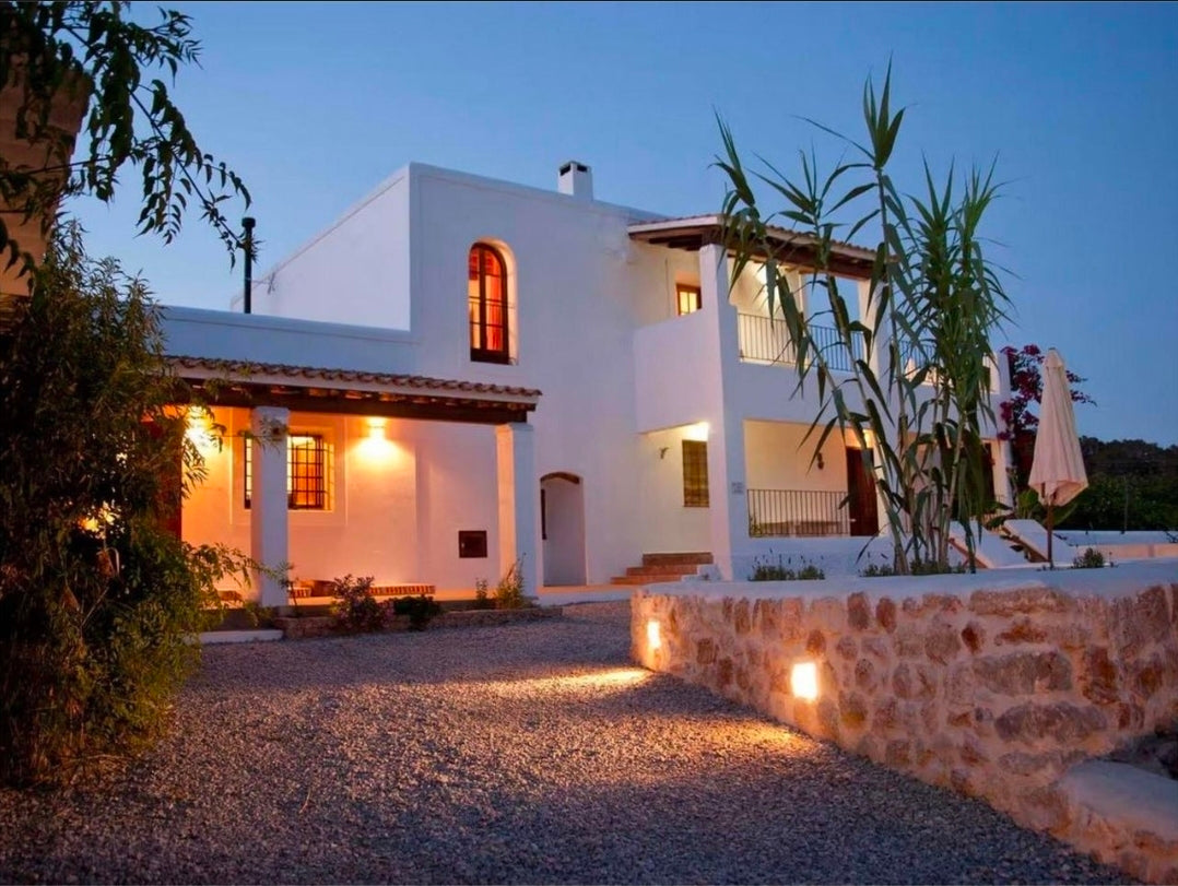 Villa Ibiza Finca Estilo – Demeure Authentique de 5 Chambres avec Piscine