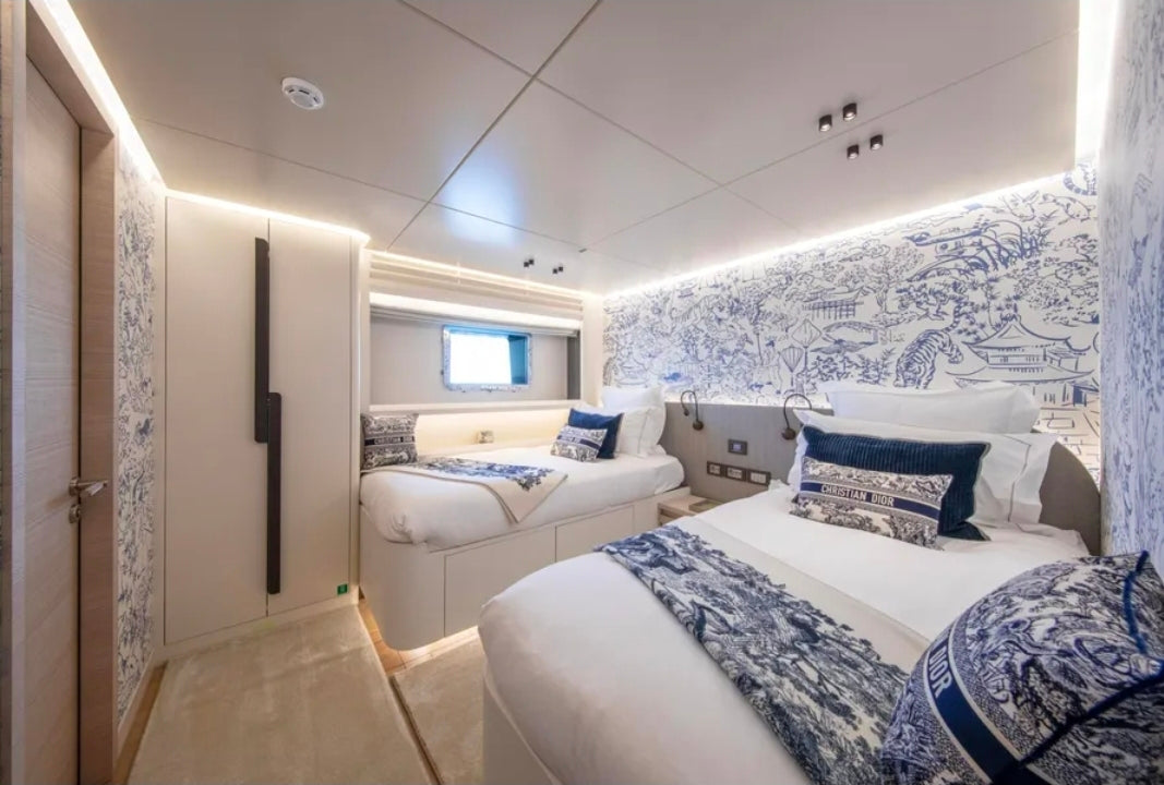 Superyacht Numarine 37XP – L'Art du Voyage Infini et du Luxe Sans Frontières