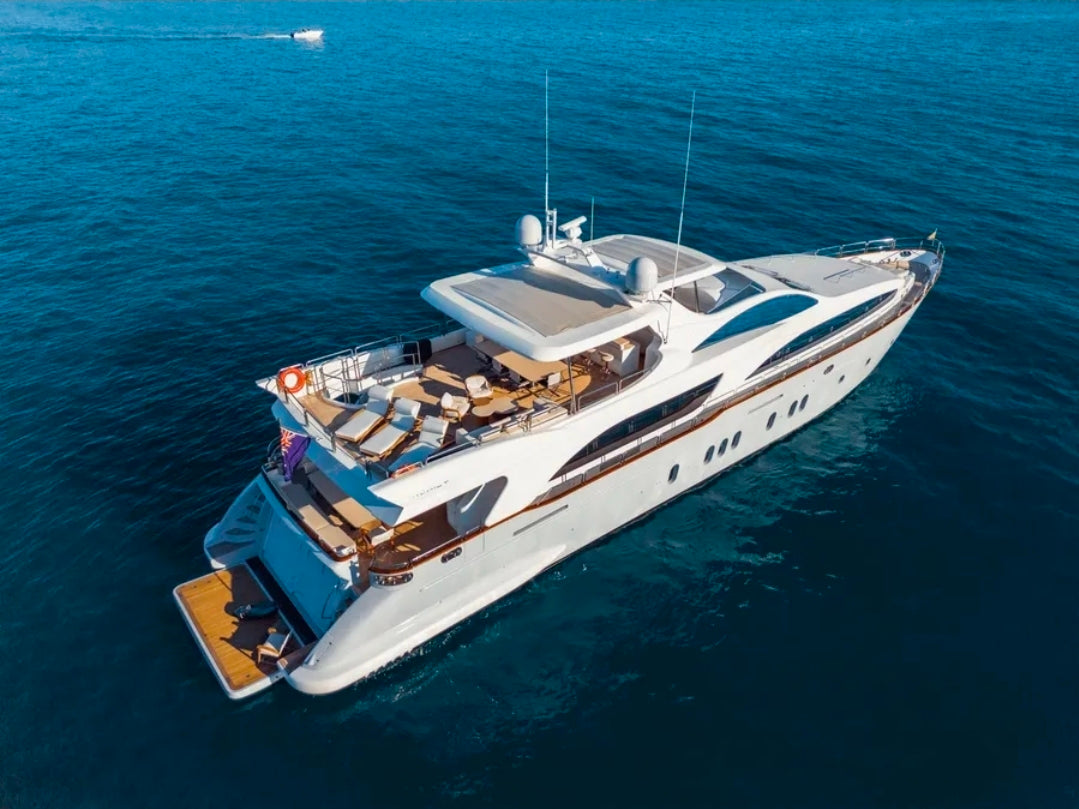 Superyacht Azimut 116 "Serendipity" – L'Apothéose du Luxe et de la Liberté en Pleine Mer