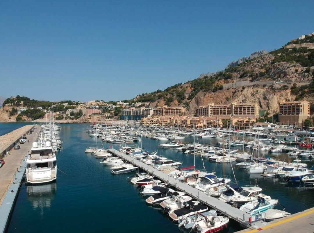 Villa Blue Horizon – Propriété de Prestige de 450 m² Face à la Mer | Mascarat, Altea