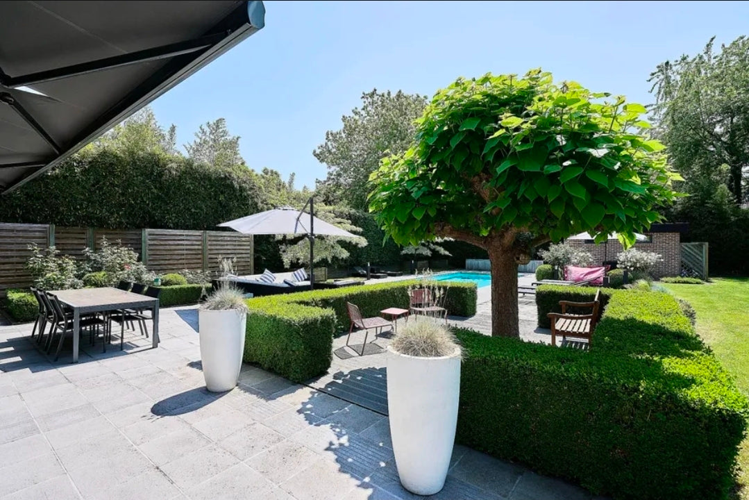 Villa Beaumont Contemporary – Domaine d'Exception de 261 m², Jardin Privé et Piscine Chauffée au Cœur du Secteur le Plus Prisé de Croix