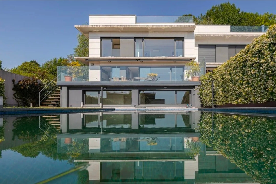 Villa Bayview Mendebaldea – Maison d'Architecte de 250 m² avec Vue Spectaculaire sur la Baie de la Concha | Saint-Sébastien