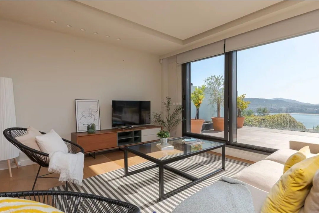 Villa Bayview Mendebaldea – Maison d'Architecte de 250 m² avec Vue Spectaculaire sur la Baie de la Concha | Saint-Sébastien