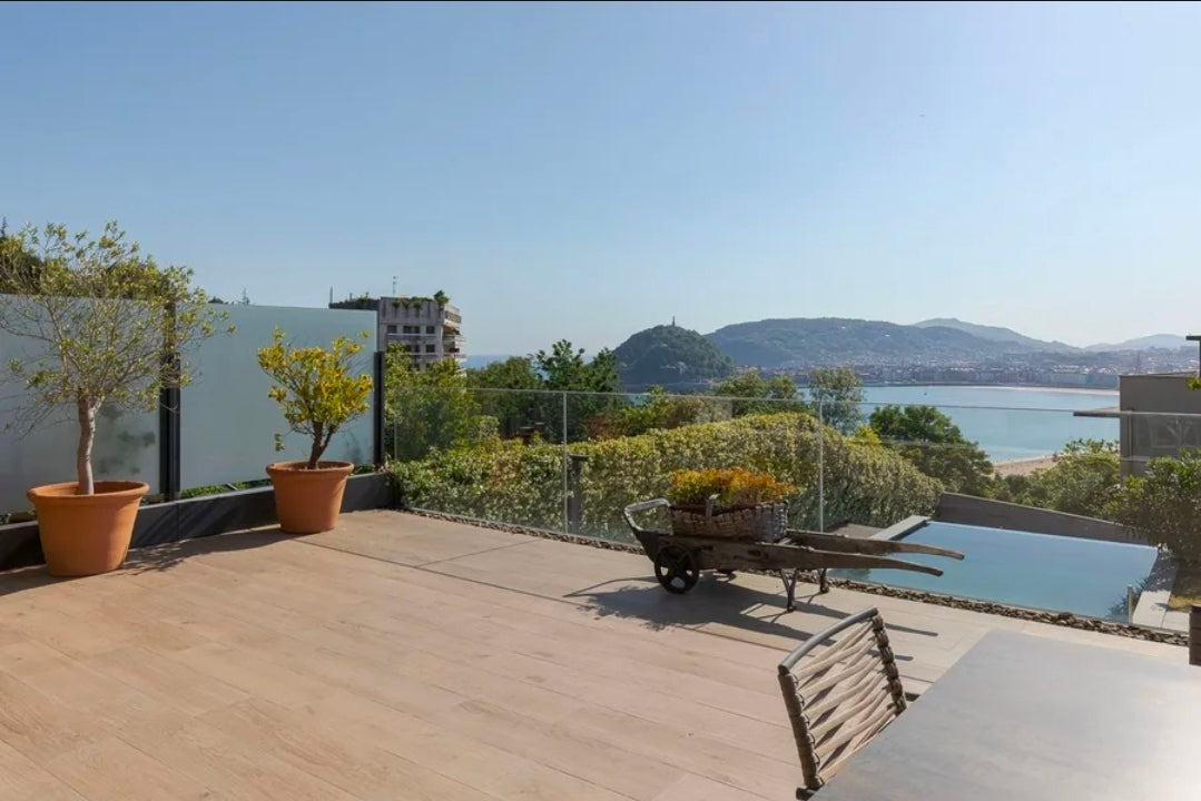 Villa Bayview Mendebaldea – Maison d'Architecte de 250 m² avec Vue Spectaculaire sur la Baie de la Concha | Saint-Sébastien