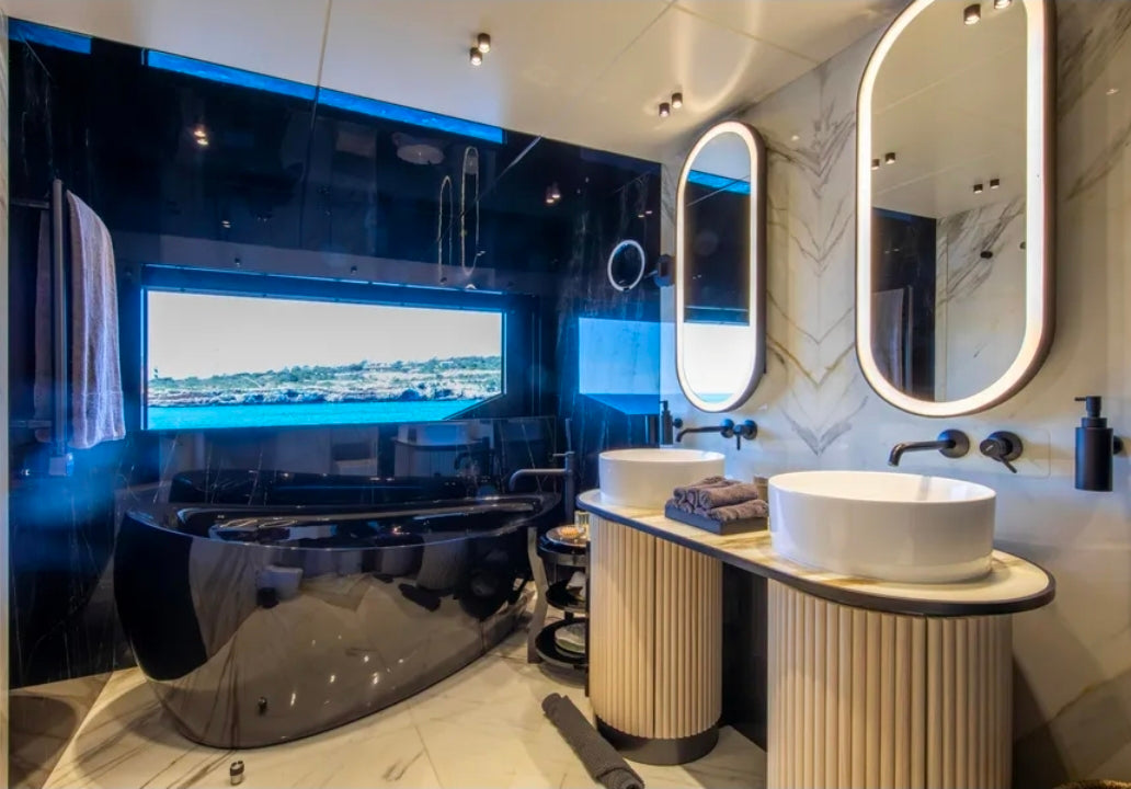 Superyacht Numarine 37XP – L'Art du Voyage Infini et du Luxe Sans Frontières