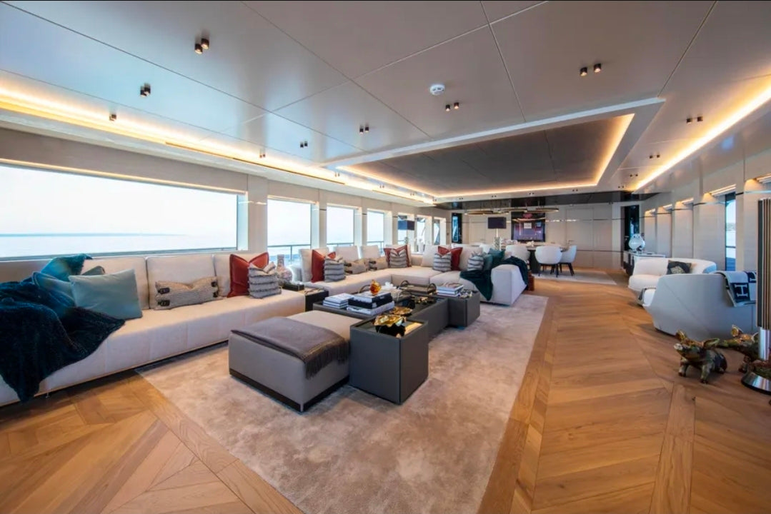 Superyacht Numarine 37XP – L'Art du Voyage Infini et du Luxe Sans Frontières