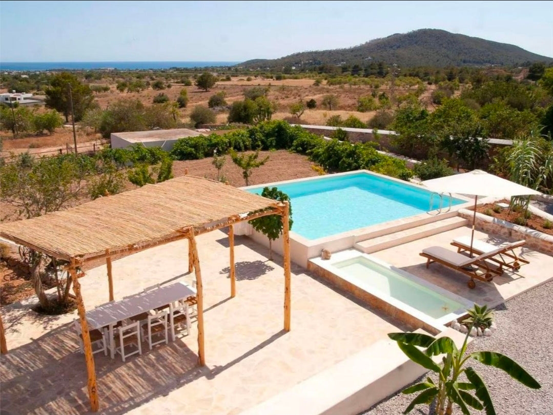 Villa Ibiza Finca Estilo – Demeure Authentique de 5 Chambres avec Piscine