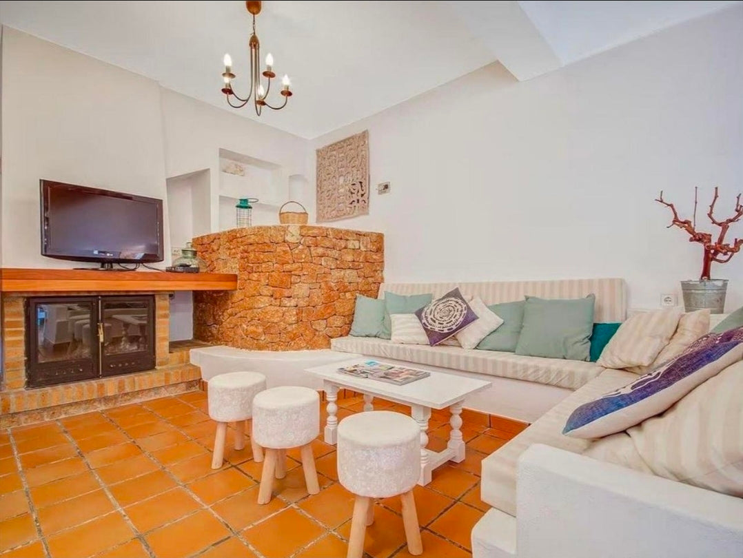 Villa Ibiza Finca Estilo – Demeure Authentique de 5 Chambres avec Piscine