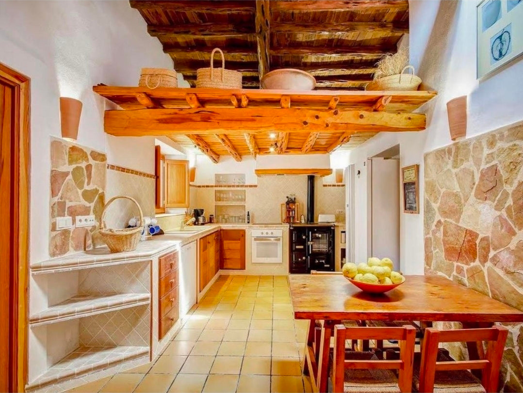 Villa Ibiza Finca Estilo – Demeure Authentique de 5 Chambres avec Piscine