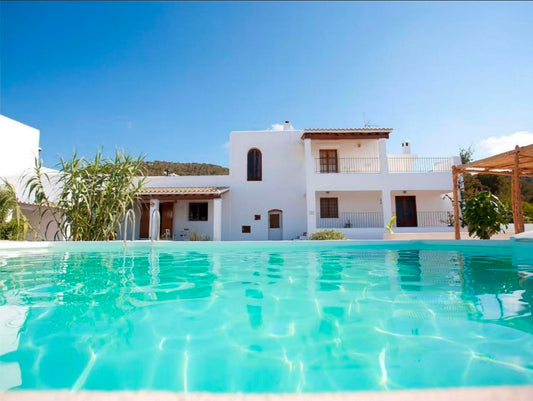 Villa Ibiza Finca Estilo – Demeure Authentique de 5 Chambres avec Piscine