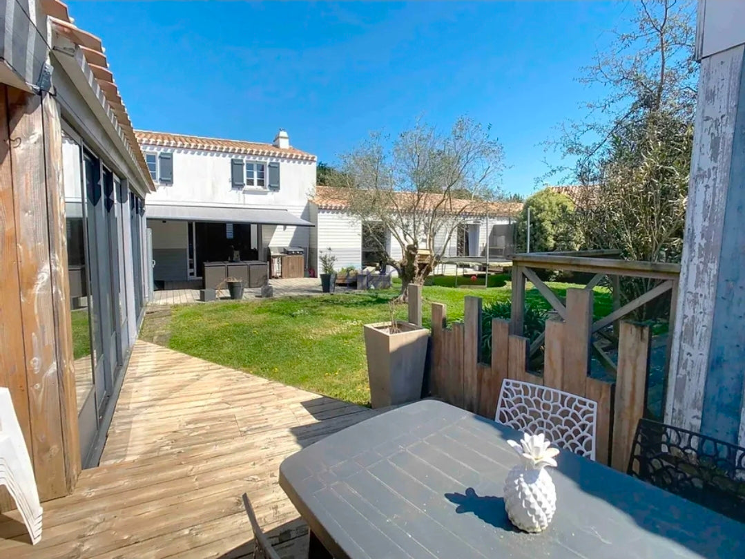 Villa Bois de la Chaise – Demeure Familiale de 5 Chambres avec Jardin | Noirmoutier