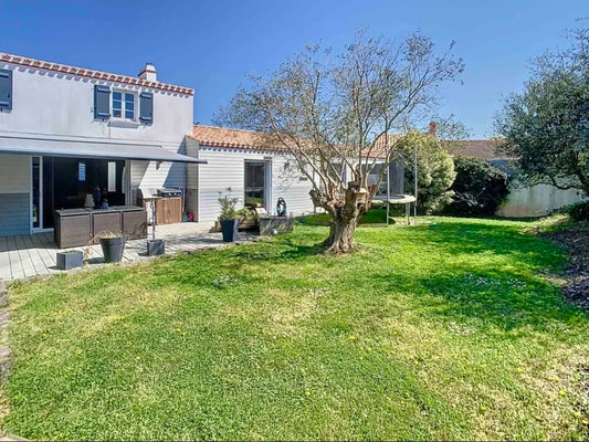 Villa Bois de la Chaise – Demeure Familiale de 5 Chambres avec Jardin | Noirmoutier