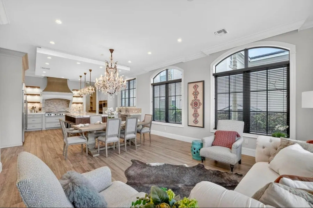 Villa Yacht Haven – Demeure Coloniale de Prestige, 5 Suites et Quai Privé pour Yacht face au Canal | Fort Lauderdale, Floride
