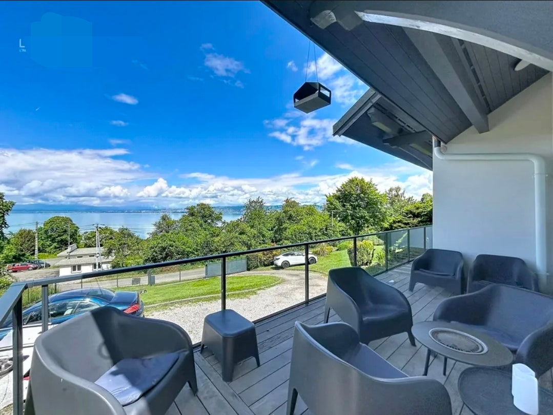 Villa Léman Horizon – Panorama Unique sur le Lac, Piscine Privée et Écrin de Nature aux Portes d'Évian