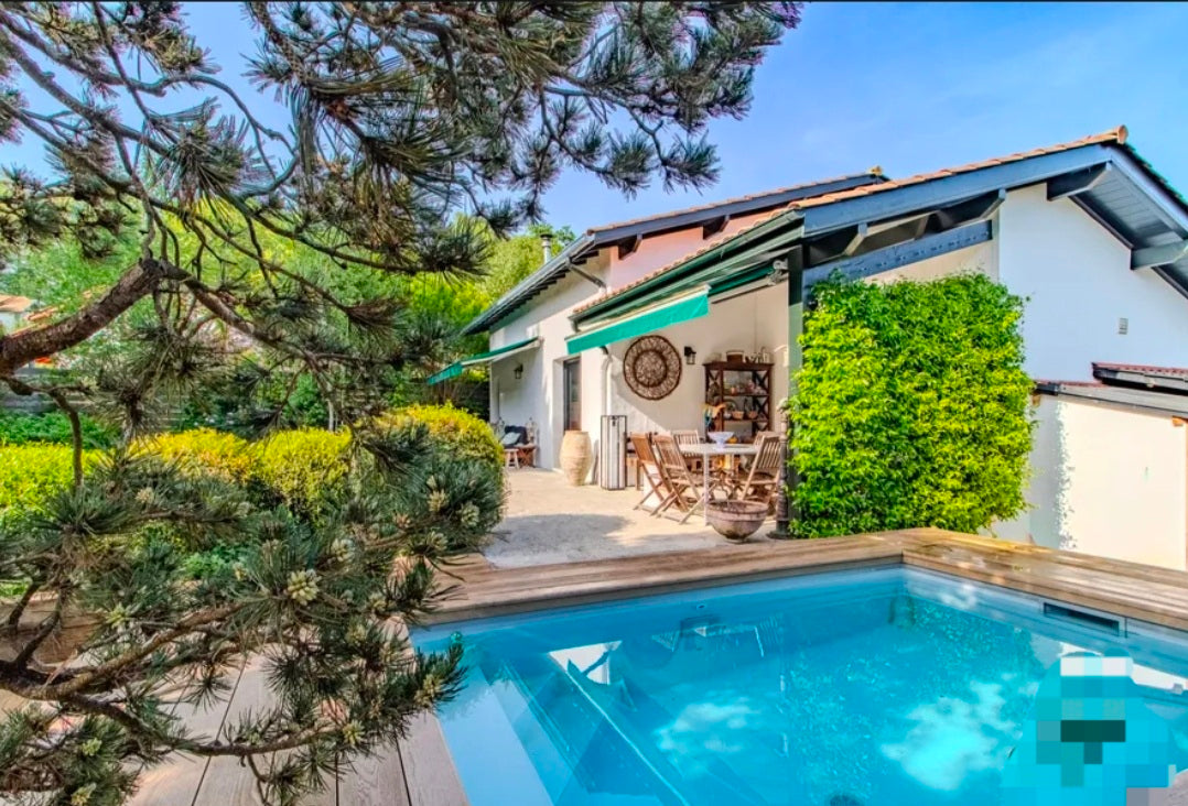 Villa Basque Confort – Demeure de Standing de 4 Chambres avec Jardin | Anglet