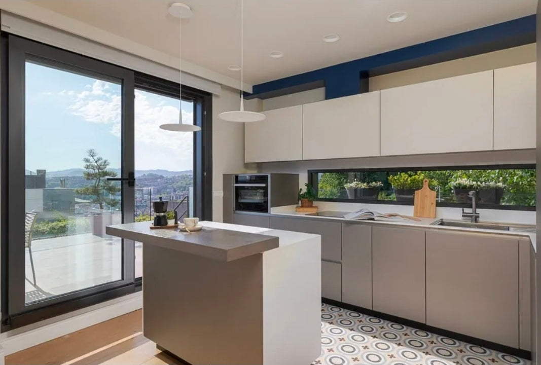 Villa Bayview Mendebaldea – Maison d'Architecte de 250 m² avec Vue Spectaculaire sur la Baie de la Concha | Saint-Sébastien