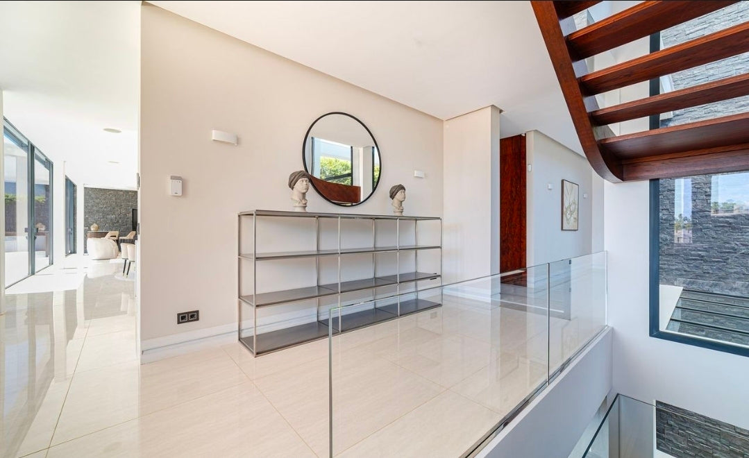 Villa Infinite Luxury – Propriété Contemporaine d'Exception proche Puerto Banús