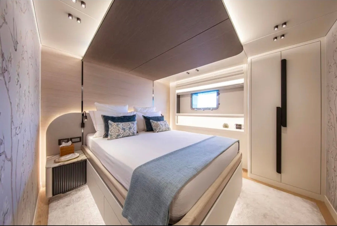 Superyacht Numarine 37XP – L'Art du Voyage Infini et du Luxe Sans Frontières