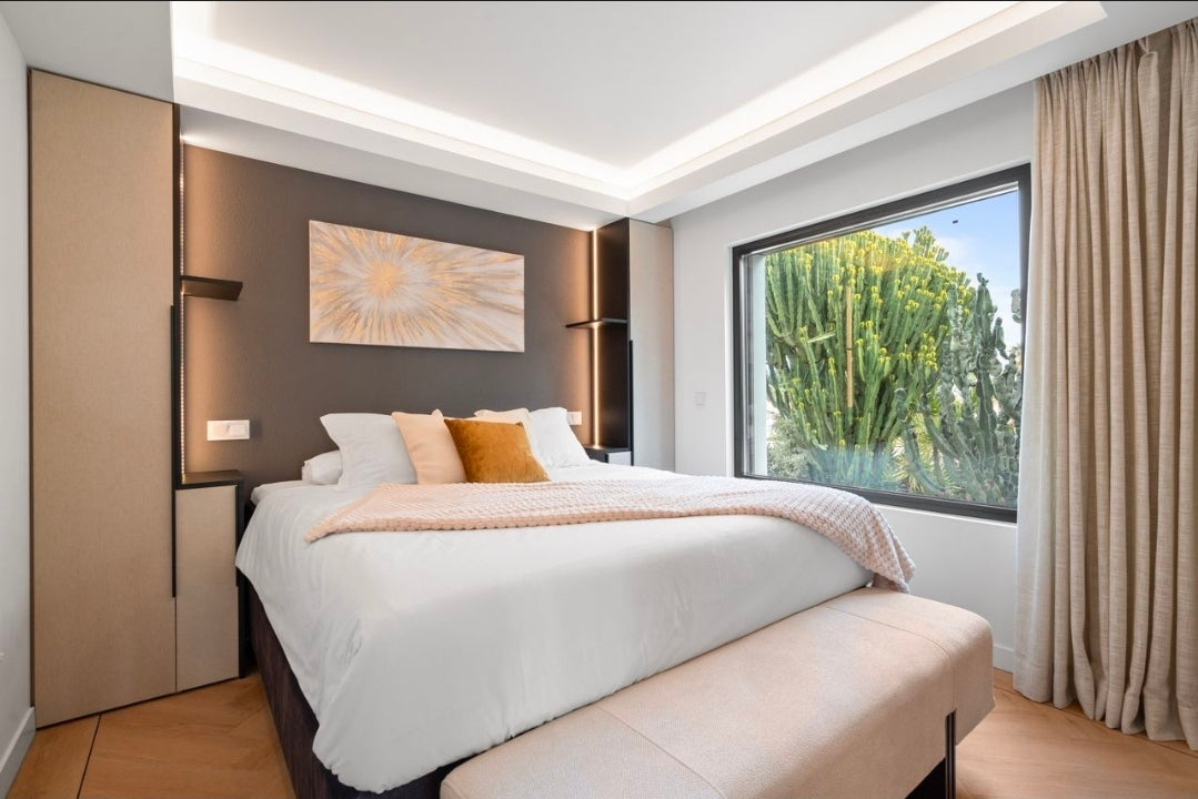 Villa Secret Oasis – Domaine d'Exception de 7 Suites avec Piscine à Débordement | Casco Antiguo, Marbella