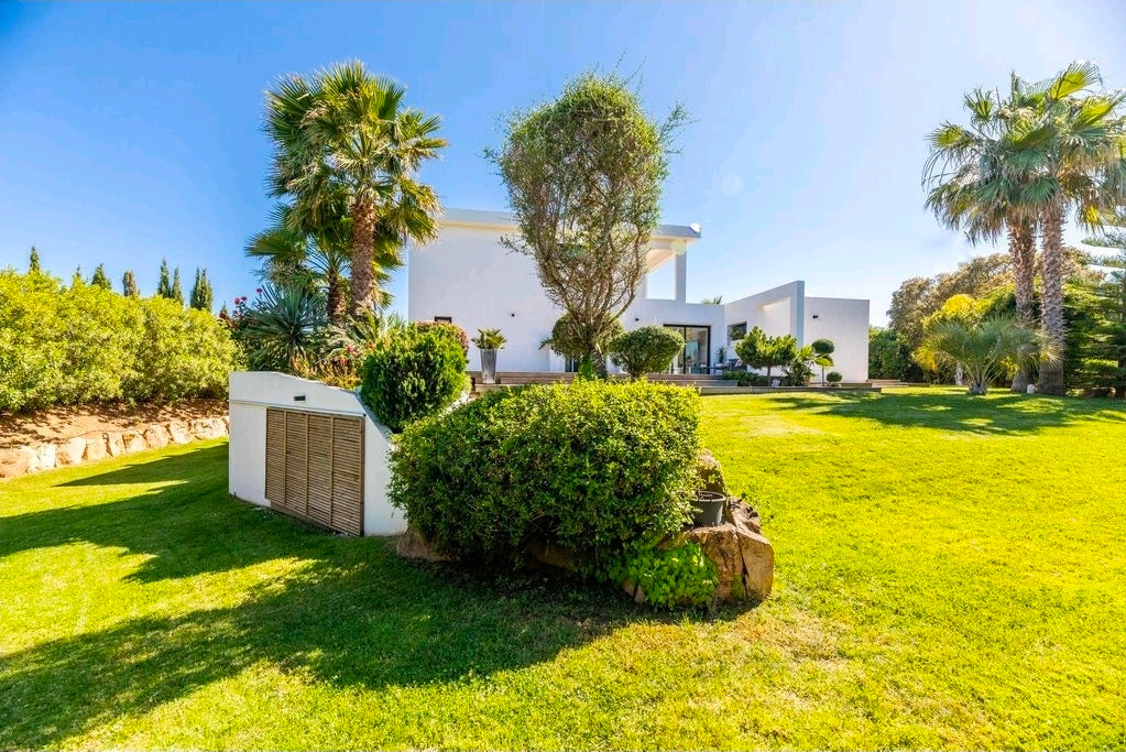 🌅 VILLA PANORAMICA : L'ÉTREINTE CÉLESTE DE PORTO-VECCHIO