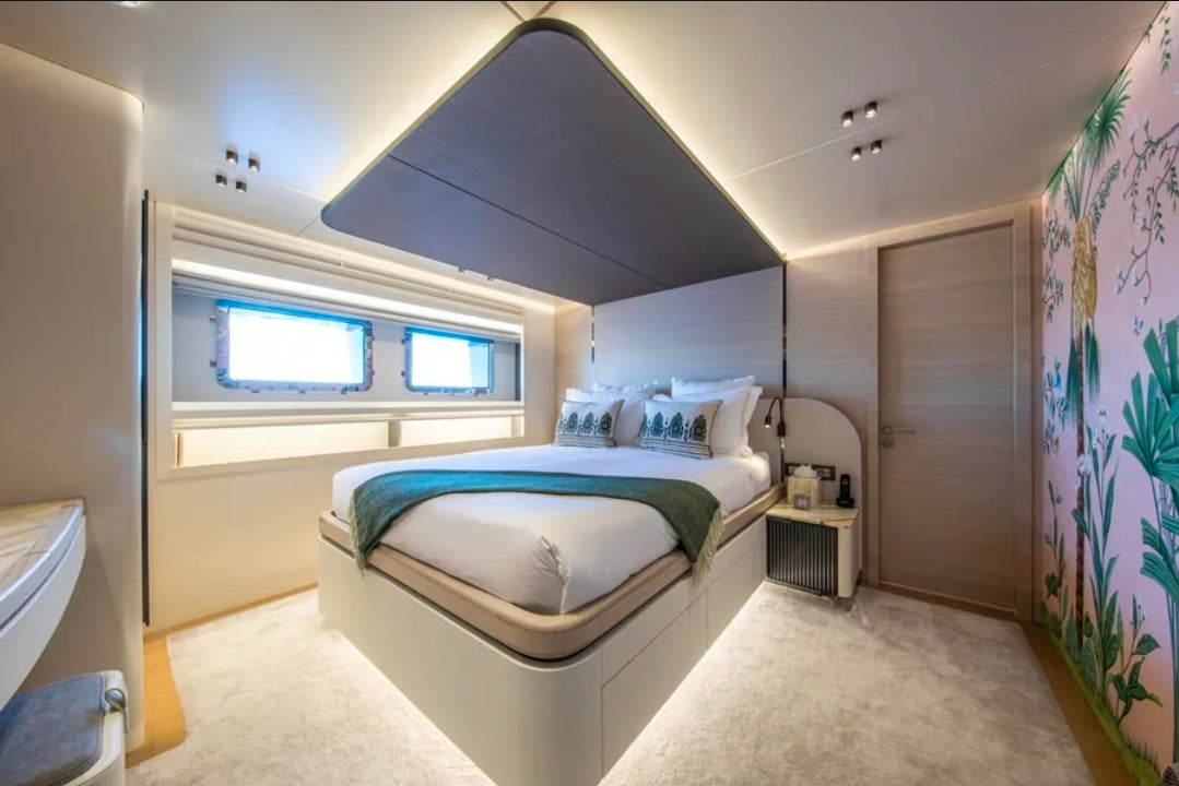 Superyacht Numarine 37XP – L'Art du Voyage Infini et du Luxe Sans Frontières