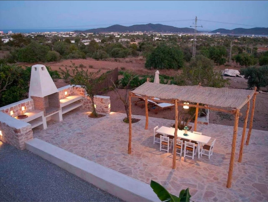 Villa Ibiza Finca Estilo – Demeure Authentique de 5 Chambres avec Piscine