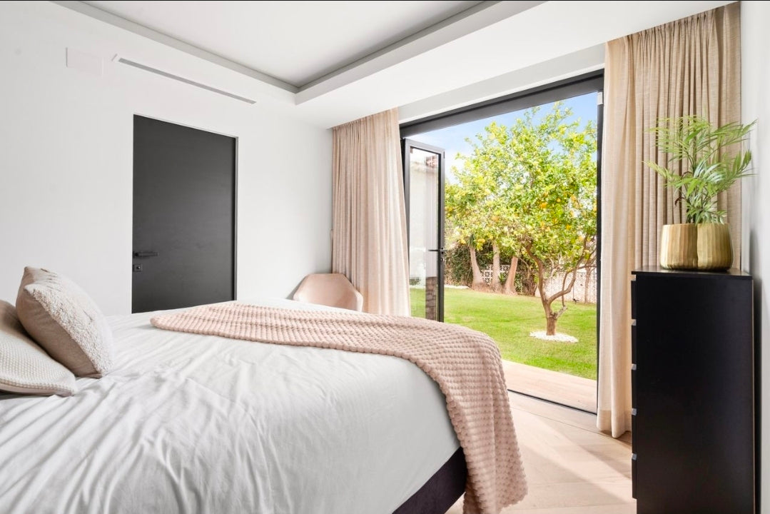 Villa Secret Oasis – Domaine d'Exception de 7 Suites avec Piscine à Débordement | Casco Antiguo, Marbella