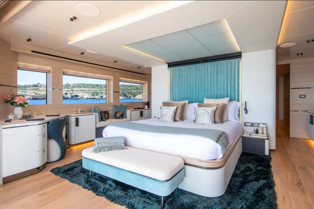 Superyacht Numarine 37XP – L'Art du Voyage Infini et du Luxe Sans Frontières