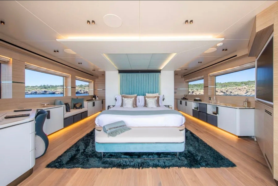Superyacht Numarine 37XP – L'Art du Voyage Infini et du Luxe Sans Frontières