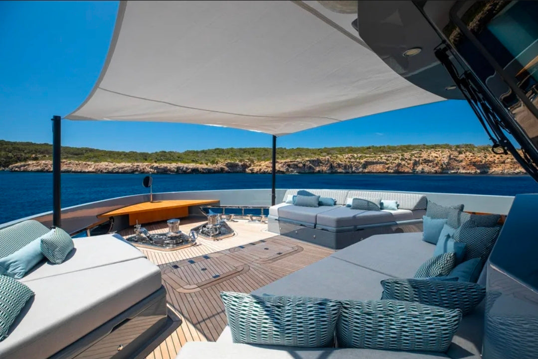 Superyacht Numarine 37XP – L'Art du Voyage Infini et du Luxe Sans Frontières